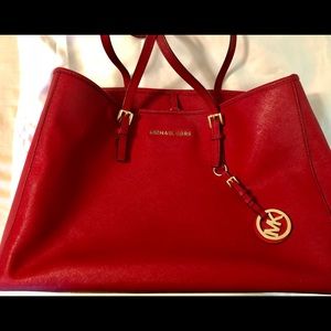 Michael Kors Bag!!